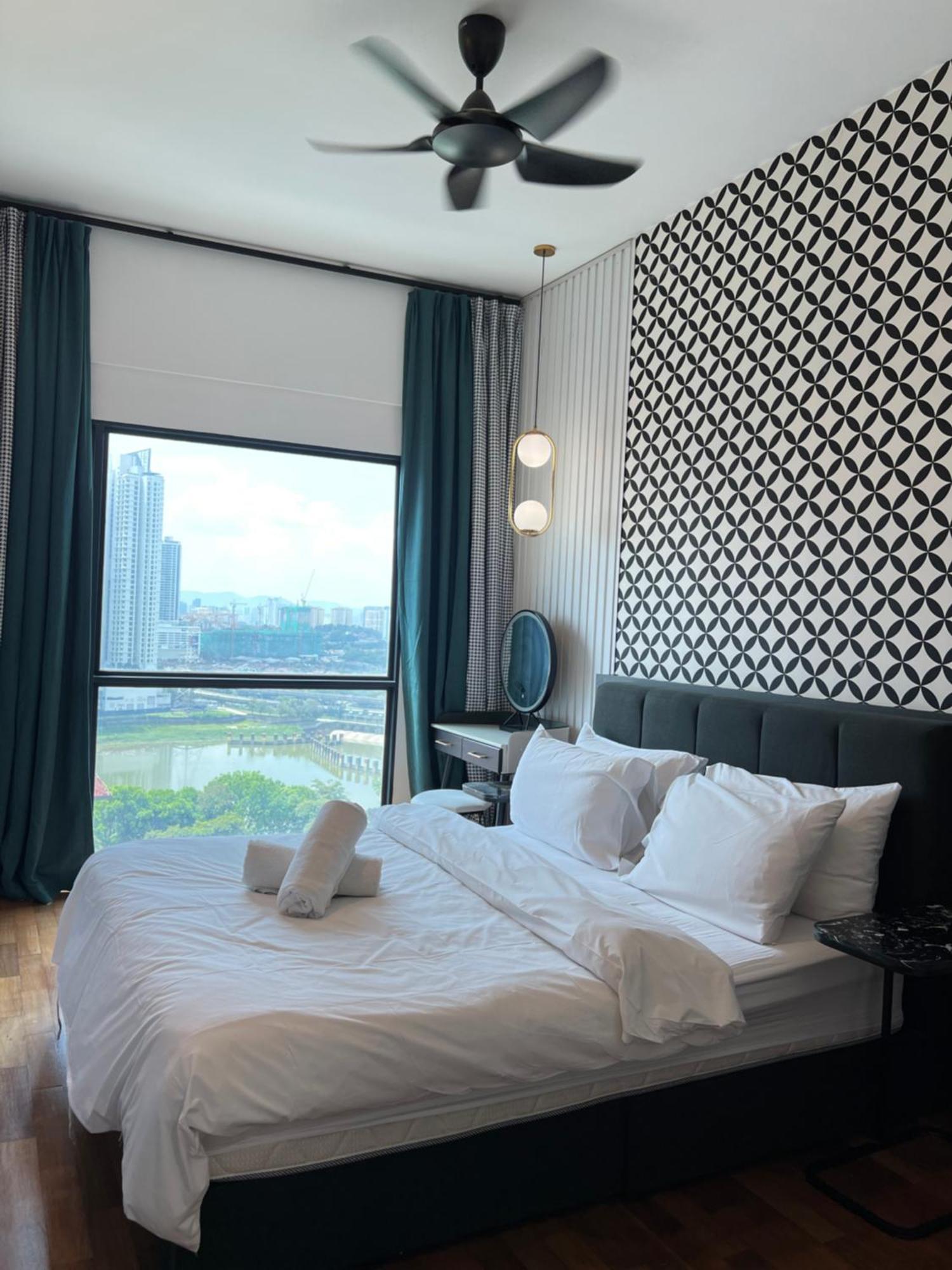 Apartmen 2 Bilik Tidur dengan Pemandangan Kolam Renang