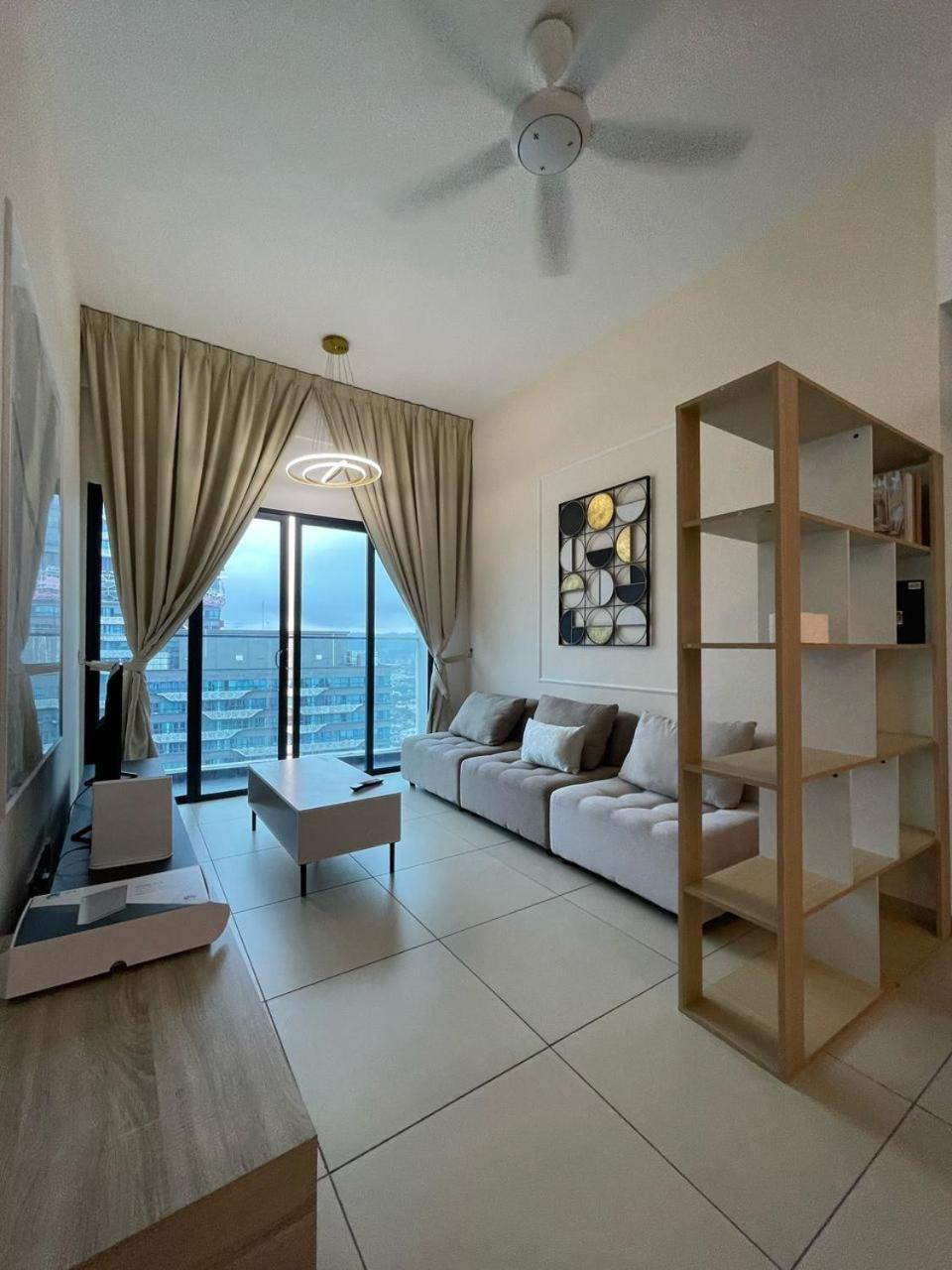 Three-Bedroom Apartment - High Floor,1726119089:JPEG